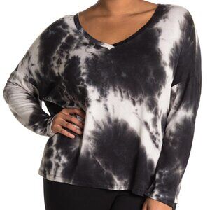 Supply & Demand Nordstrom Leo Top Tie Dye V-Neck Knit Black & White Size 1X